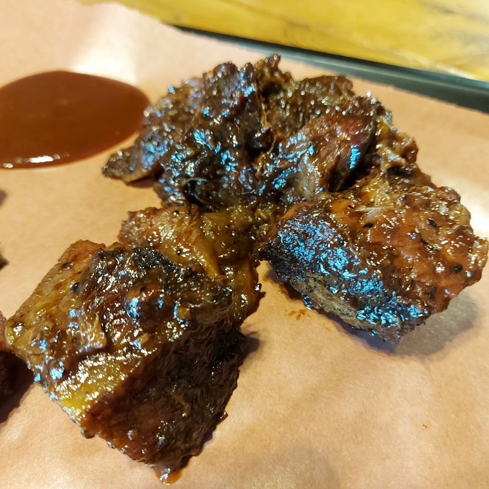 Beach Hill Smokehouse - Burnt Ends - Barbeque Near Me - Toronto, Ontario Beach Hill Smokehouse - Burnt Ends - Barbeque Near Me - Toronto, Ontario
