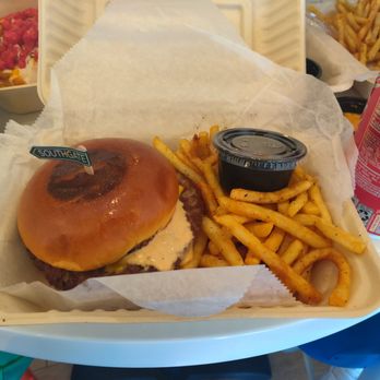 Burger Point - Cheeseburger combo - Burgers Near Me - South Gate, California Burger Point - Cheeseburger combo - Burgers Near Me - South Gate, California