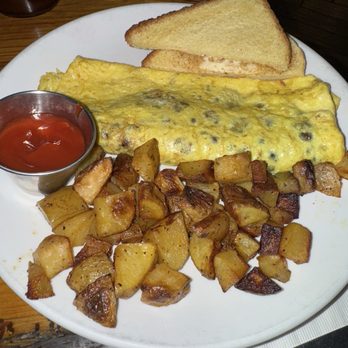Cafe Madison - Build your own omelette was tasty! - Breakfast & Brunch Near Me - Albany, New York Cafe Madison - Build your own omelette was tasty! - Breakfast & Brunch Near Me - Albany, New York