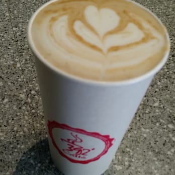 392 Caffé - Clinton - Honey Vanilla Latte - Coffee & Tea Near Me - Clinton, Iowa