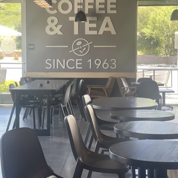The Coffee Bean & Tea Leaf - Clean tables in here always. - Coffee & Tea Near Me - Valencia, California The Coffee Bean & Tea Leaf - Clean tables in here always. - Coffee & Tea Near Me - Valencia, California