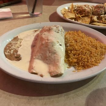San Jose Mexican Restaurant - Burrito San Jose - Mexican Near Me - St. Louis, Missouri San Jose Mexican Restaurant - Burrito San Jose - Mexican Near Me - St. Louis, Missouri