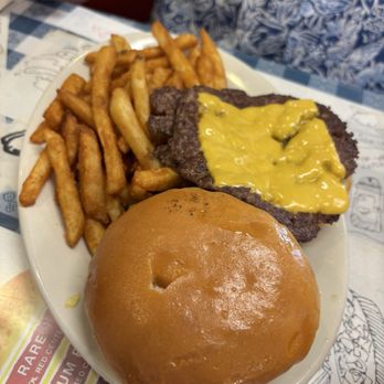 Brooks Burgers - Burgers Near Me - Naples, Florida Brooks Burgers - Burgers Near Me - Naples, Florida