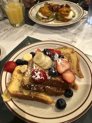 Poppycocks Cafe by null