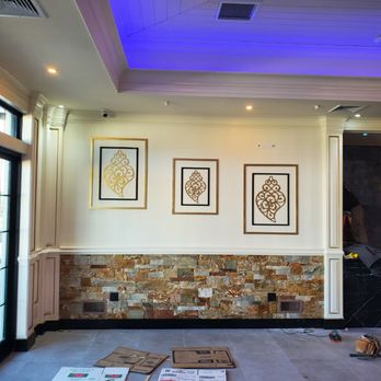 Nivek Painting - the interior of a restaurant - Painters Near Me Nivek Painting - the interior of a restaurant - Painters Near Me