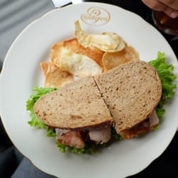 Pages Deli