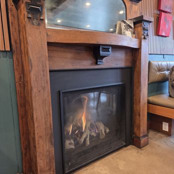 Sosta - Fireplace - Coffee & Tea Near Me - Flagstaff, Arizona