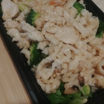 The Upper House - Chicken broccoli - Chinese Near Me - Claremont, California