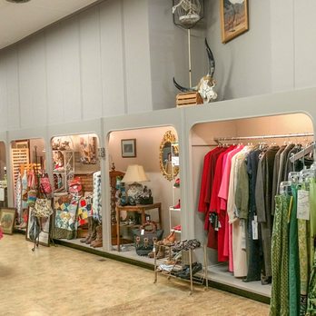 The Curated Closet - Used, Vintage & Consignment Near Me - Livingston, Montana The Curated Closet - Used, Vintage & Consignment Near Me - Livingston, Montana