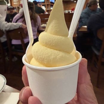 Mooney’s Pizza - Frozen Custard - Pizza Near Me - Long Beach, California Mooney’s Pizza - Frozen Custard - Pizza Near Me - Long Beach, California