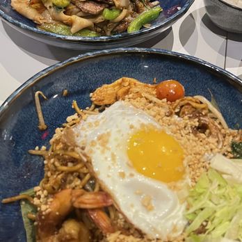 Southeast Impression - Mee Gerong with shrimp - Thai Near Me - Fairfax, Virginia