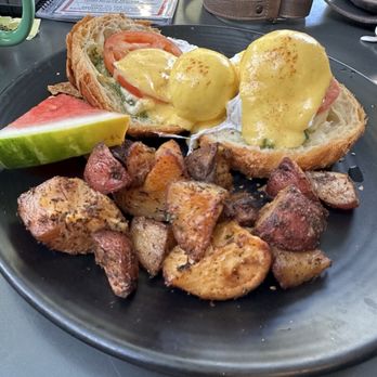 Moondog Cafe & Bakery - Caprese eggs Benedict - Cafes Near Me - Key West, Florida Moondog Cafe & Bakery - Caprese eggs Benedict - Cafes Near Me - Key West, Florida