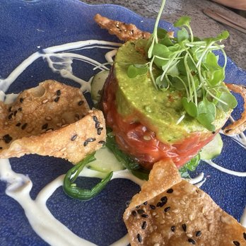 Moonshadows - Spicy Ahi tuna Tartare - Seafood Near Me - Malibu, California Moonshadows - Spicy Ahi tuna Tartare - Seafood Near Me - Malibu, California