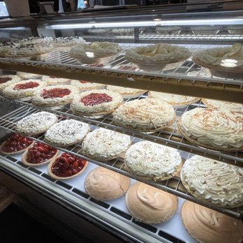 Polly's Pies - American Near Me - Norco, California