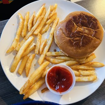 La Sirenita Seafood - Kids menu Burger & Fries - Seafood Near Me - Freeport, Texas