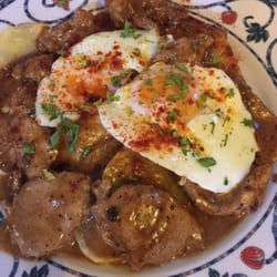 Casa Pepe - Huevos rotos con solomillo