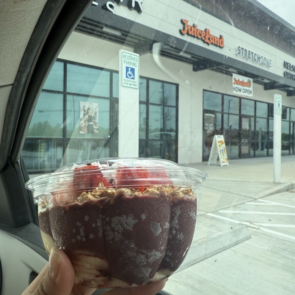 JuiceLand - Cacao coconut bowl - Juice Bars & Smoothies Near Me - Cypress, Texas