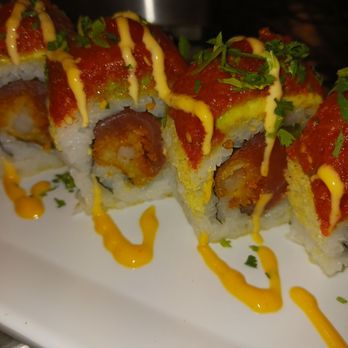 Trapper's Sushi - Sushi Bars Near Me - North Bend, Washington