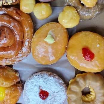 Evergreen Donuts - Donuts Near Me - Lynnwood, Washington