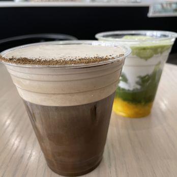 DAMO - Hojicha cream top and mango cream matcha - Coffee & Tea Near Me - Los Angeles, California DAMO - Hojicha cream top and mango cream matcha - Coffee & Tea Near Me - Los Angeles, California