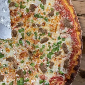 Fahrenheit Pizza & Brewhouse - Pizza Near Me - Asheville, North Carolina Fahrenheit Pizza & Brewhouse - Pizza Near Me - Asheville, North Carolina