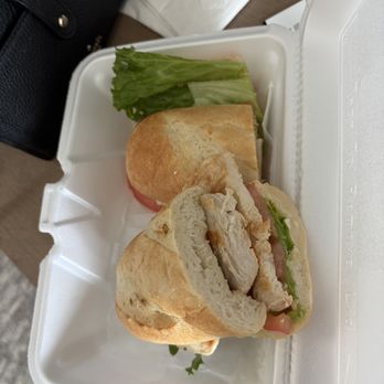 Patagonia Nahuen Cafe - Pollo Sandwich - Argentine Near Me - Hollywood, Florida