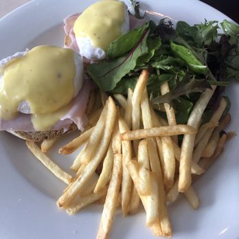 Bliss 46 Bistro - Eggs Oeufs Benedicte ($9)! - French Near Me - Sunnyside, New York Bliss 46 Bistro - Eggs Oeufs Benedicte ($9)! - French Near Me - Sunnyside, New York