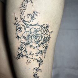 user provided Bl00dymaryink photo