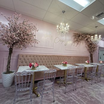 P.S. I Crepe You - Seating area - Coffee & Tea Near Me - Riverside, California P.S. I Crepe You - Seating area - Coffee & Tea Near Me - Riverside, California