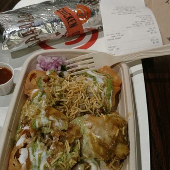 Choolaah - Chicken Tandoori wrap and Samosa chat - Indian Near Me - Beachwood, Ohio