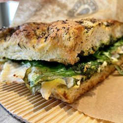 Espresso House - Chicken pesto mozzarella focaccia