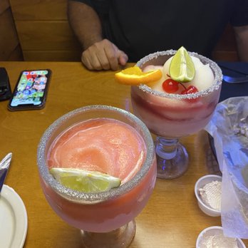 Texas Roadhouse - Frozen strawberry margarita and frozen sangria - Barbeque Near Me - Riverview, Florida Texas Roadhouse - Frozen strawberry margarita and frozen sangria - Barbeque Near Me - Riverview, Florida