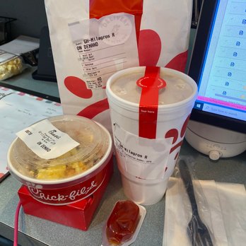 Chick-fil-A - Bowl breakfast, half unsweetened tea/half lemonade, minies. Chick-fil-A Chick-n-Minis Sunjoy (1/2 Unsweet Tea, 1/2 Lemonade) - Fast Food Near Me - North Chesterfield, Virginia Chick-fil-A - Bowl breakfast, half unsweetened tea/half lemonade, minies. Chick-fil-A Chick-n-Minis Sunjoy (1/2 Unsweet Tea, 1/2 Lemonade) - Fast Food Near Me - North Chesterfield, Virginia