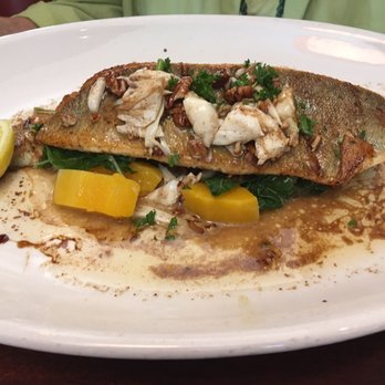 Pappadeaux Seafood Kitchen - Stuffed trout with acorn squash - Cajun/Creole Near Me - Austin, Texas Pappadeaux Seafood Kitchen - Stuffed trout with acorn squash - Cajun/Creole Near Me - Austin, Texas