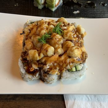 Zu Izakaya - Baked Scallop Roll - Asian Fusion Near Me - Tempe, Arizona