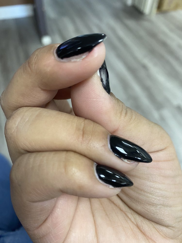 LOANN’S NAIL SALON 55 Photos & 104 Reviews 19348 Van Buren Blvd