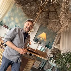 Sean, the owner, making healing magickal at Ocean Oasis!