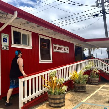 Bubba Burgers - Out front - Burgers Near Me - Kapaa, Hawaii