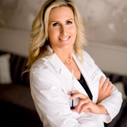 Gig Harbor Aesthetics - Laura Jane Brougher R.N. our Injection Specialist with 17 years of experience.