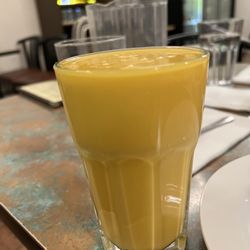 House Of Curries - Mango lassi filled to the brim!
