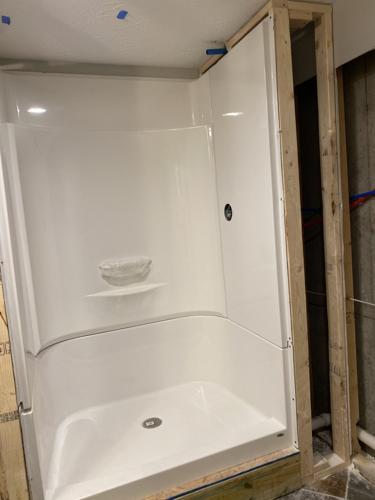 Slide of Mundo’s Service and Repair