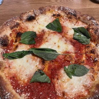 Harvest Bar + Kitchen - Margherita Pizza - Pizza Near Me - Columbus, Ohio Harvest Bar + Kitchen - Margherita Pizza - Pizza Near Me - Columbus, Ohio