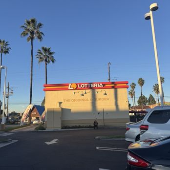 LOTTERIA Fullerton - Burgers Near Me - Fullerton, California LOTTERIA Fullerton - Burgers Near Me - Fullerton, California