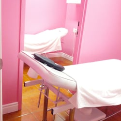 OK Oriental Health and Beauty Centre - All our beds can be adjusted and elevated to the individual customer's preferences.