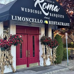 Exterior photo of Piazza Di Roma - Aberdeen, New Jersey Exterior photo of Piazza Di Roma - Aberdeen, New Jersey