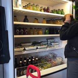Happy Place by Lola Berry - Salads, salmon, juices, kombucha