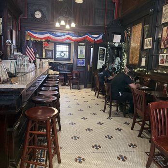Old Town Bar & Restaurant - American Near Me - New York, New York