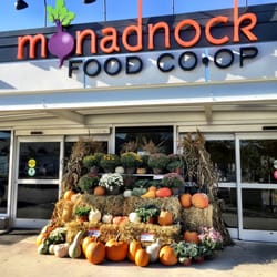 Monadnock Food - Store front - September 2015