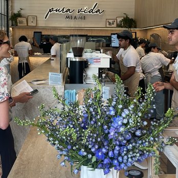 Pura Vida Miami - Ordering Area - Breakfast & Brunch Near Me - Malibu, California Pura Vida Miami - Ordering Area - Breakfast & Brunch Near Me - Malibu, California