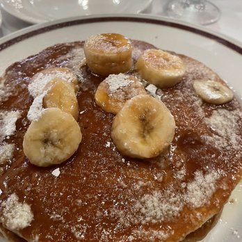 Rib Room - Banana foster pancake - New American Near Me - New Orleans, Louisiana Rib Room - Banana foster pancake - New American Near Me - New Orleans, Louisiana